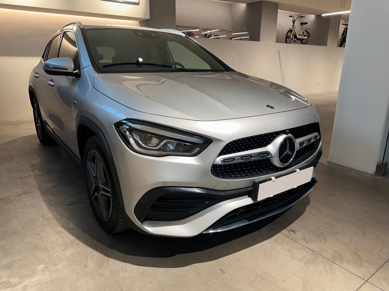 Mercedes-benz GLA 250 e EQ-Power Automatic Premium