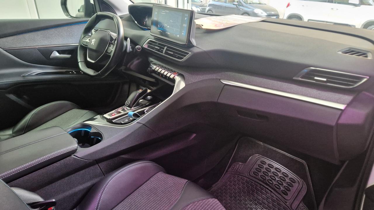 Peugeot 3008 BlueHDi 130 S&S EAT8 Active Pack