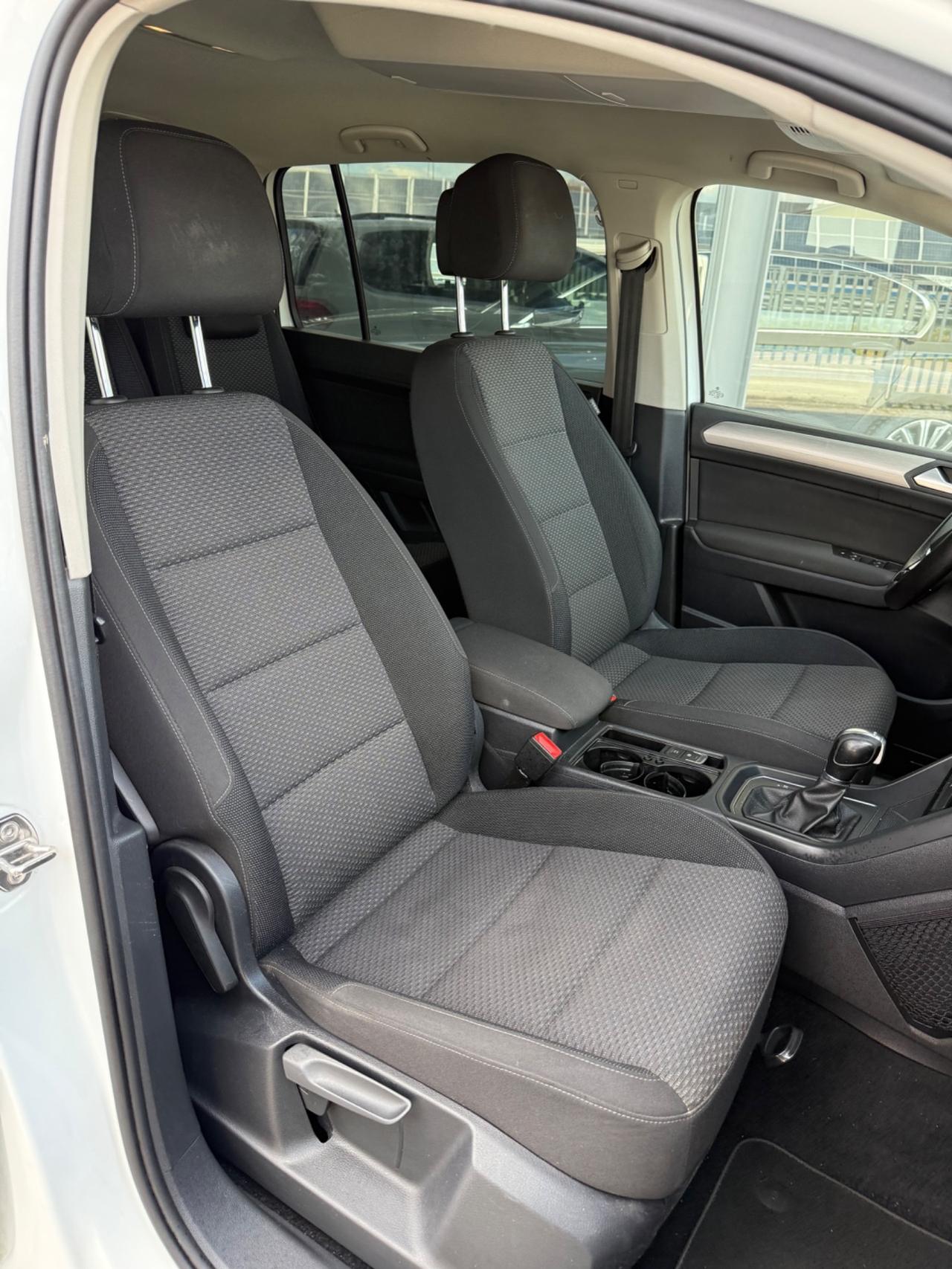 Volkswagen Touran 1.6 TDI 115 CV SCR DSG Business BlueMotion Technology