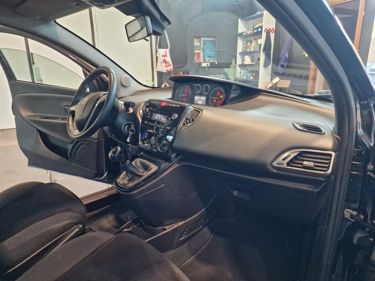 Lancia Ypsilon 1.3 MJT 50 mila chilometri