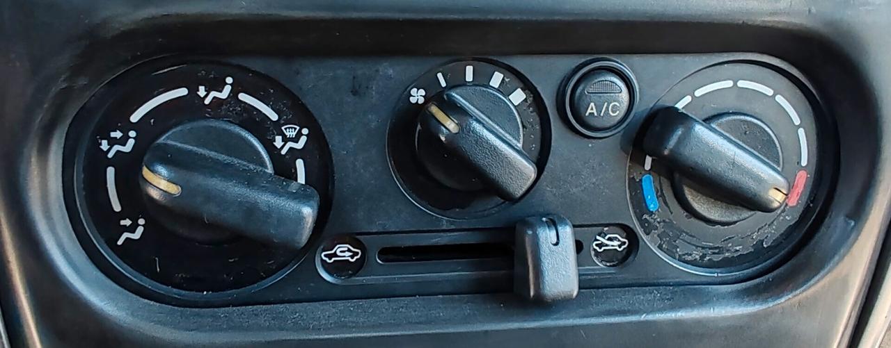 Suzuki Jimny 1.5 DDiS 4WD JLX -MOTORE NUOVO-