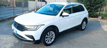 Volkswagen Tiguan 2.0 TDI 150 CV SCR DSG Life