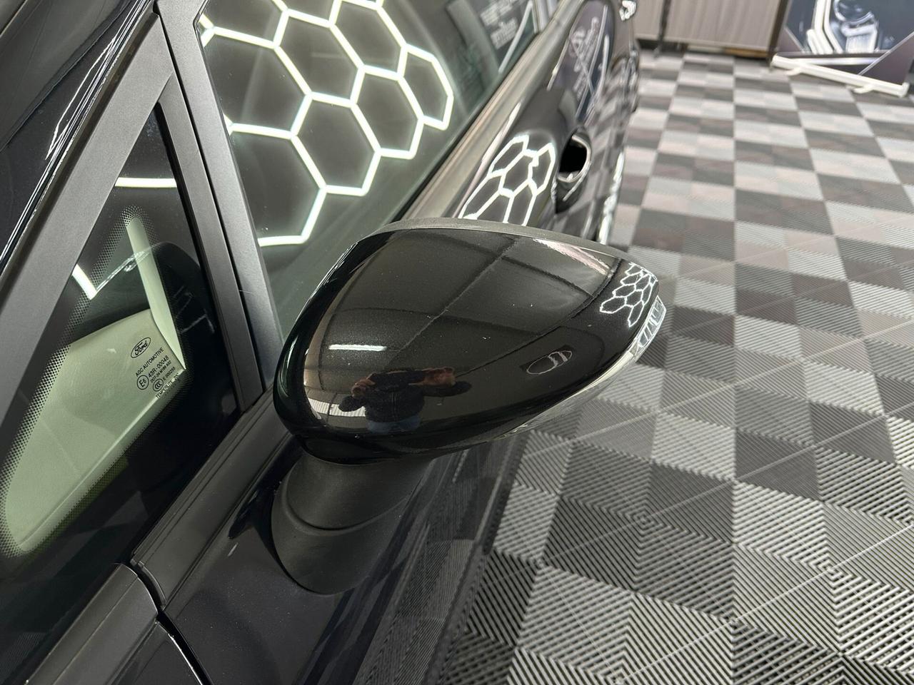 Ford Fiesta 1.5 TDCi 75CV 5 porte Titanium