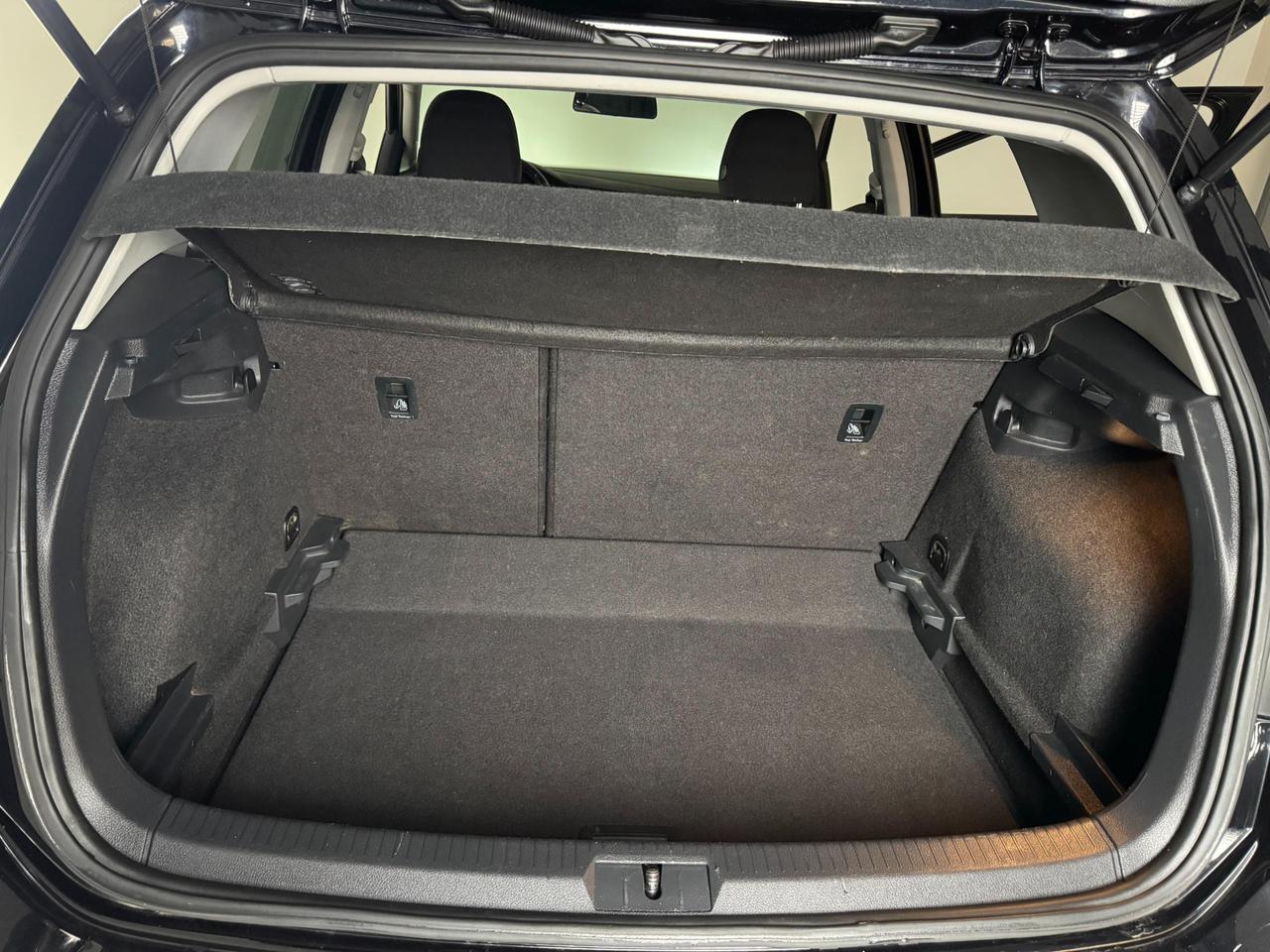 Volkswagen Golf 5 Porte Golf 5p 1.6 tdi Trendline 90cv