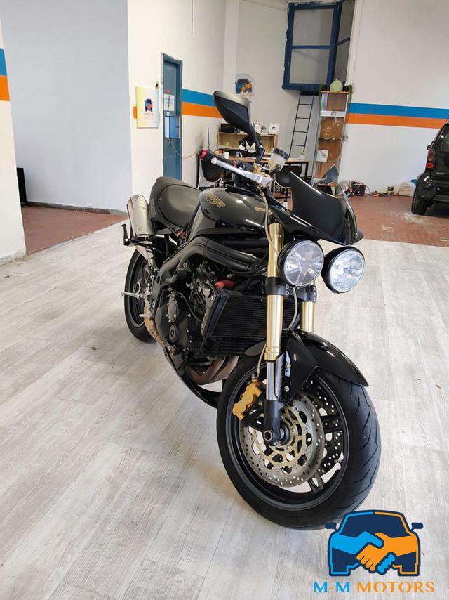 TRIUMPH Speed Triple 1050 speed triple 1050