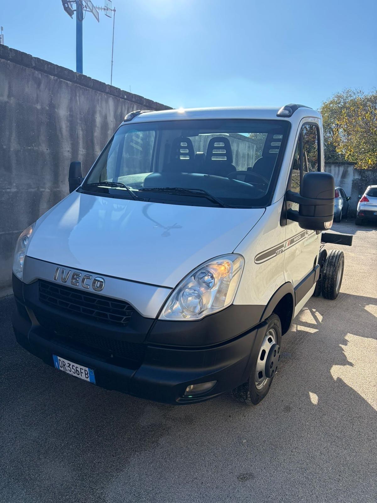 Iveco daily 35c17 a telaio/gem-3.0 km 170000-2012