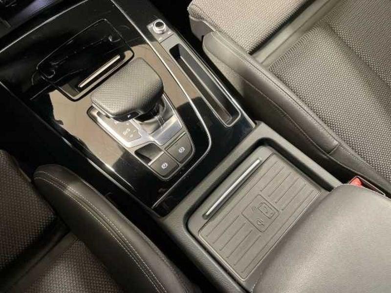 Audi Q5 I Sportback 2021 40 2.0 tdi mhev 12V Identity Black quattro s-tronic 204cv