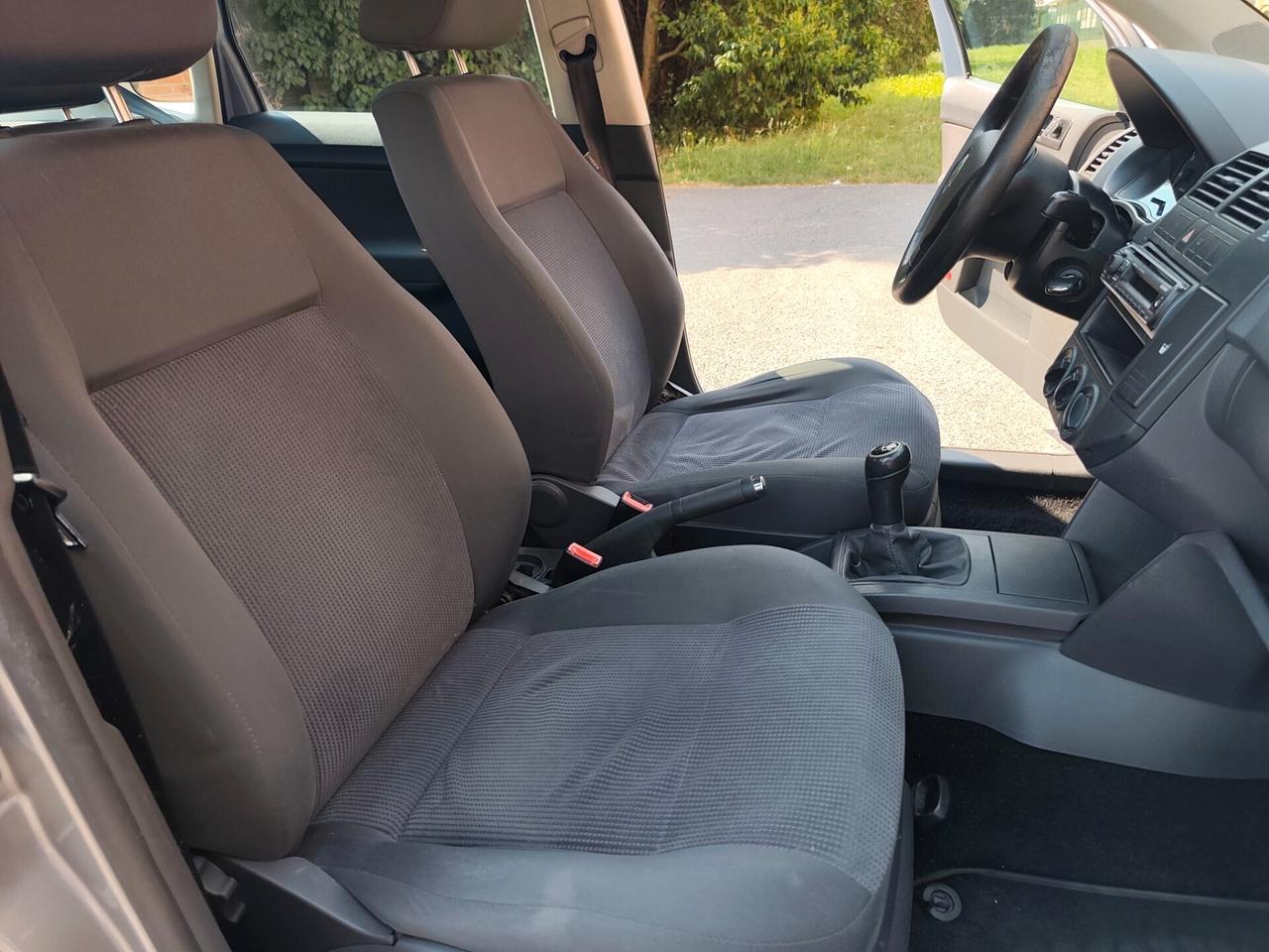Volkswagen Polo 1.2 Benz 5 porte euro 4 neopatentati