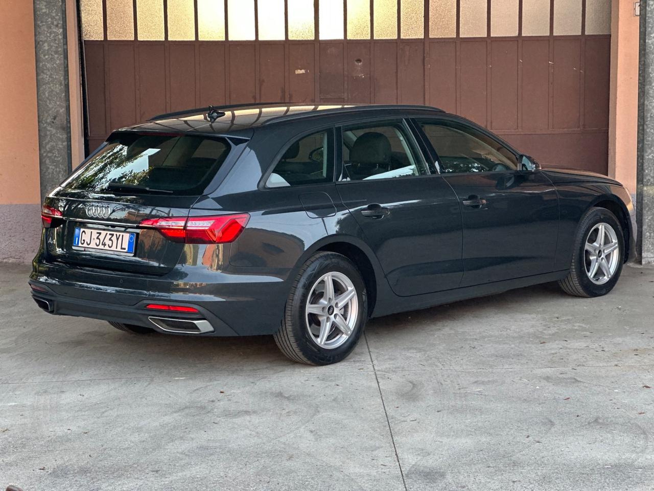 Audi A4 35 TDI mild-hybrid 2022
