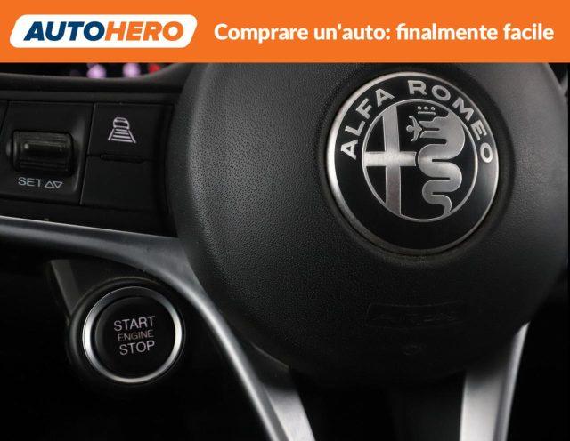 ALFA ROMEO Giulia 2.0 Turbo 280 CV AT8 AWD Q4 Veloce