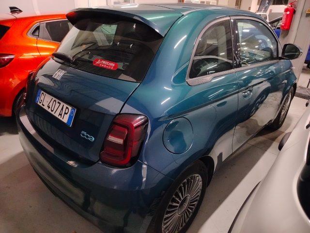 FIAT 500e Berlina 42 kWh Icon