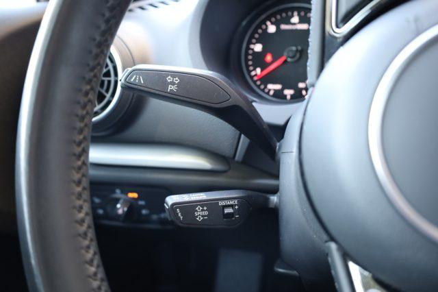 AUDI A3 Sportback 1.6 TDI S tronic ACC RADAR Navi LED UniP