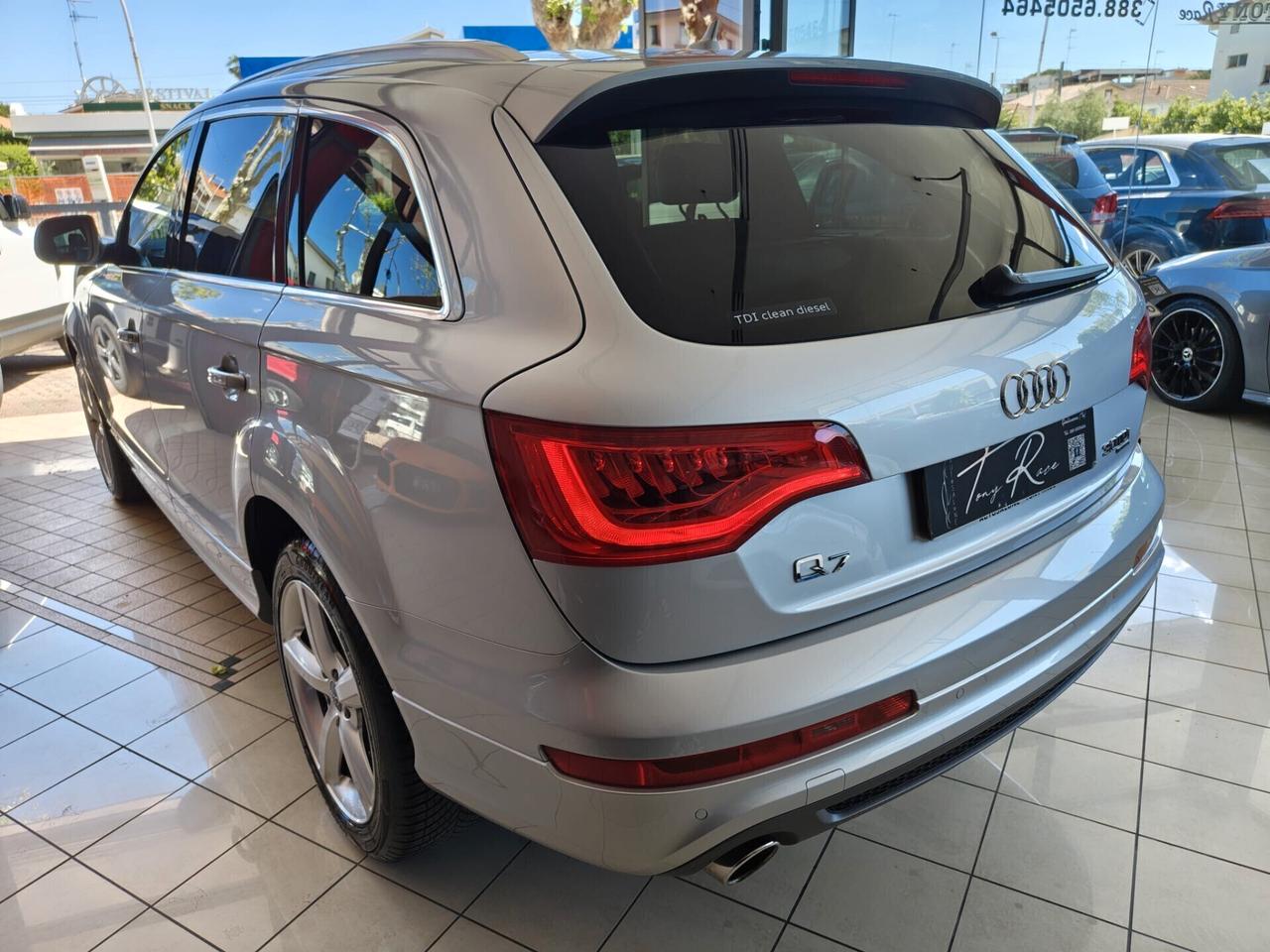 Audi Q7 3.0 TDI 240 CV quattro S-LINE GANCIO TRAINO UNIPRO