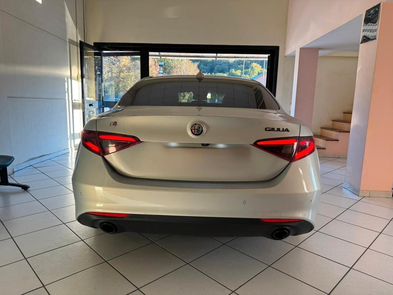 Alfa Romeo Giulia 2.2 Turbodiesel 190 CV AT8 Sprint