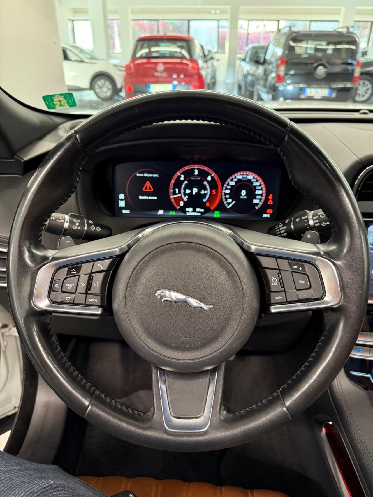 Jaguar F-Pace 3.0 D V6 300 CV AWD aut. Portfolio