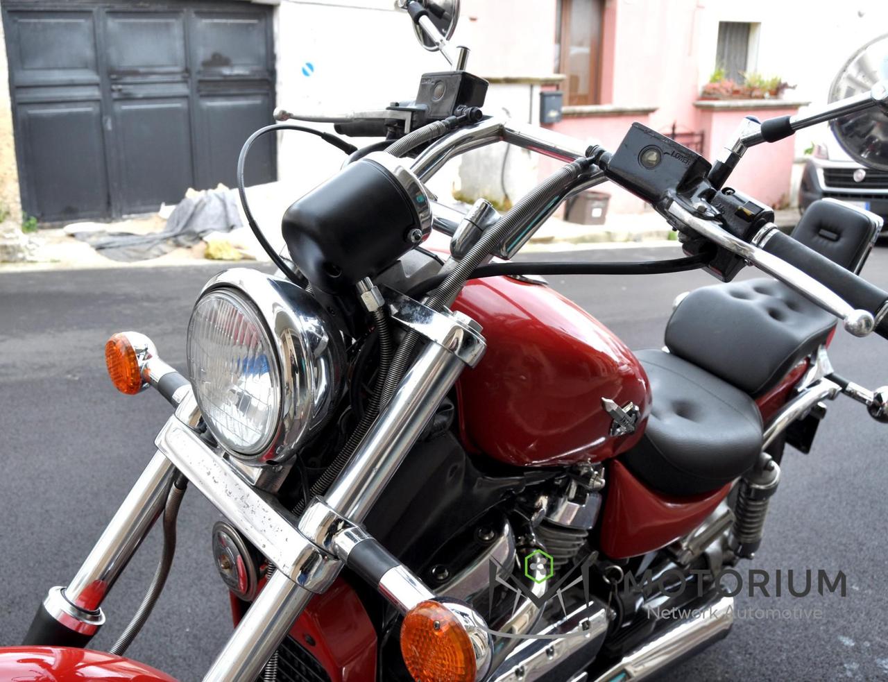 Suzuki intruder 600