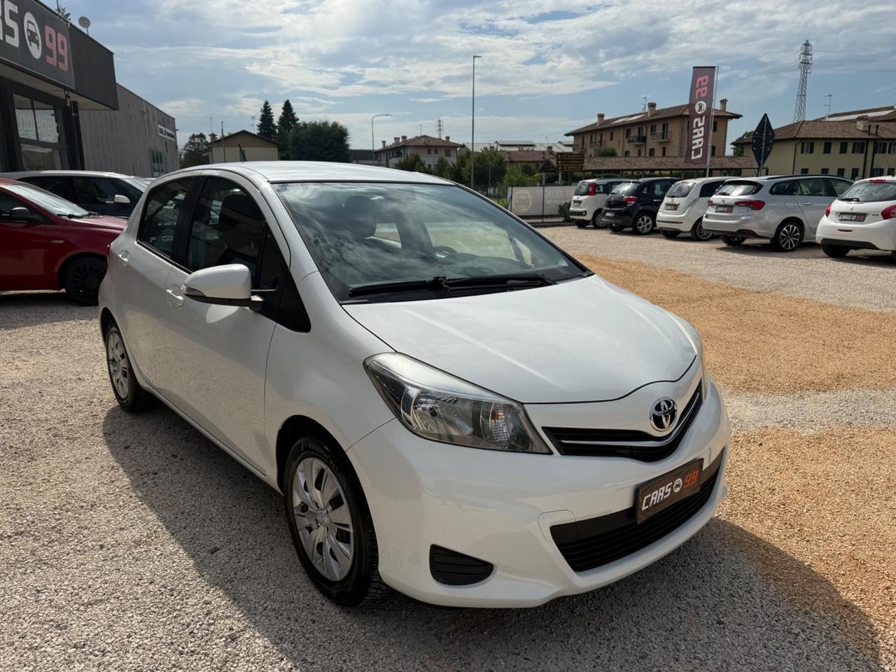 Toyota Yaris 1.3 5 porte Lounge