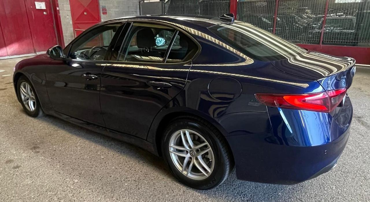 ALFA ROMEO GIULIA 2.2 MJ. 150Cv. AT8