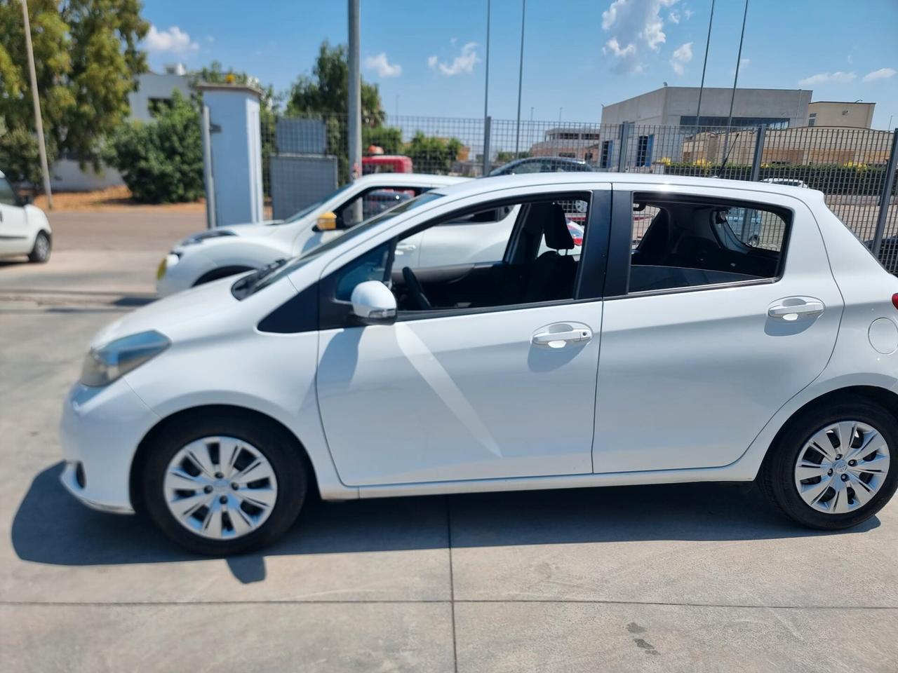 Toyota Yaris 1.4 D-4D 5 porte Lounge