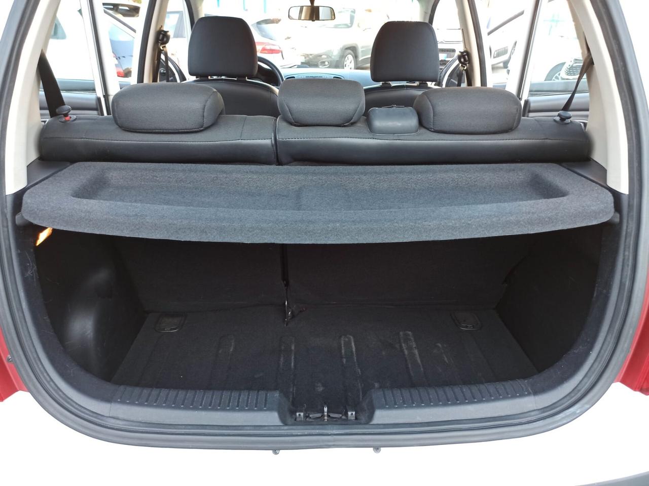 Hyundai i10 1.1 12V BlueDrive GPL Active