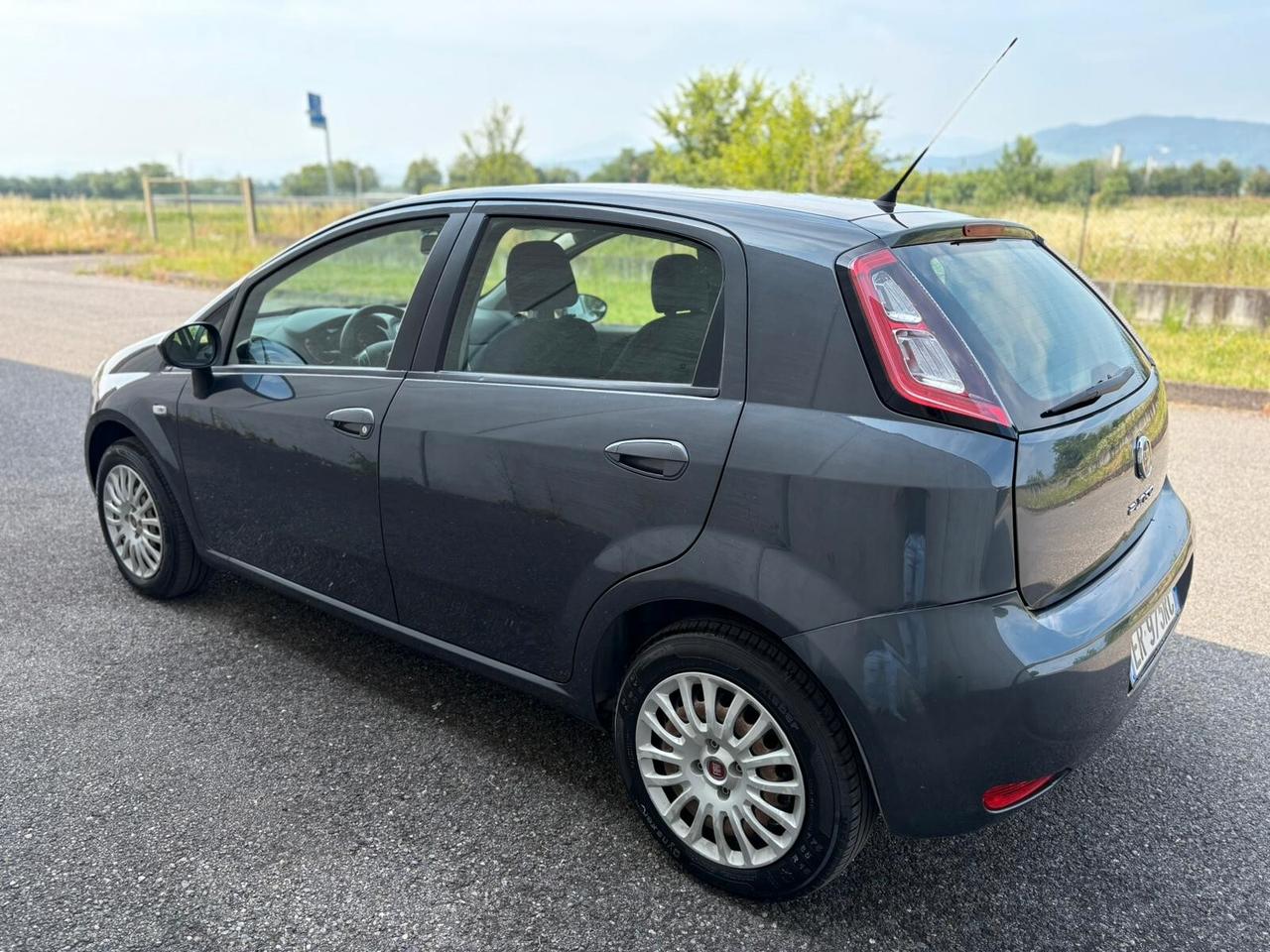 Fiat Punto Evo 1.2 Benzina 69CV NEOPATENTATI