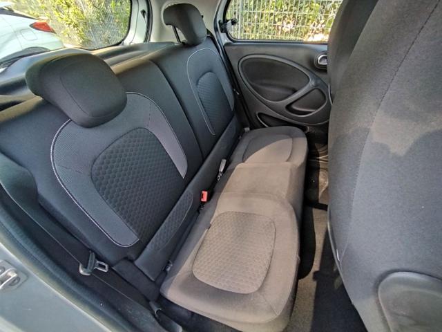 SMART ForFour EQ PASSION ELETTRICA 56cv(41 kW) SENS PARK CERCHI