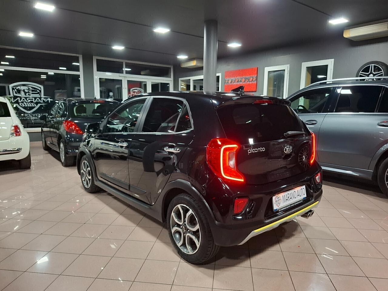 Kia Picanto 1.0 X Line Neopatentati