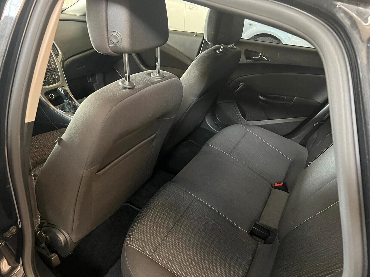 Opel Astra 1,4 gpl-2015