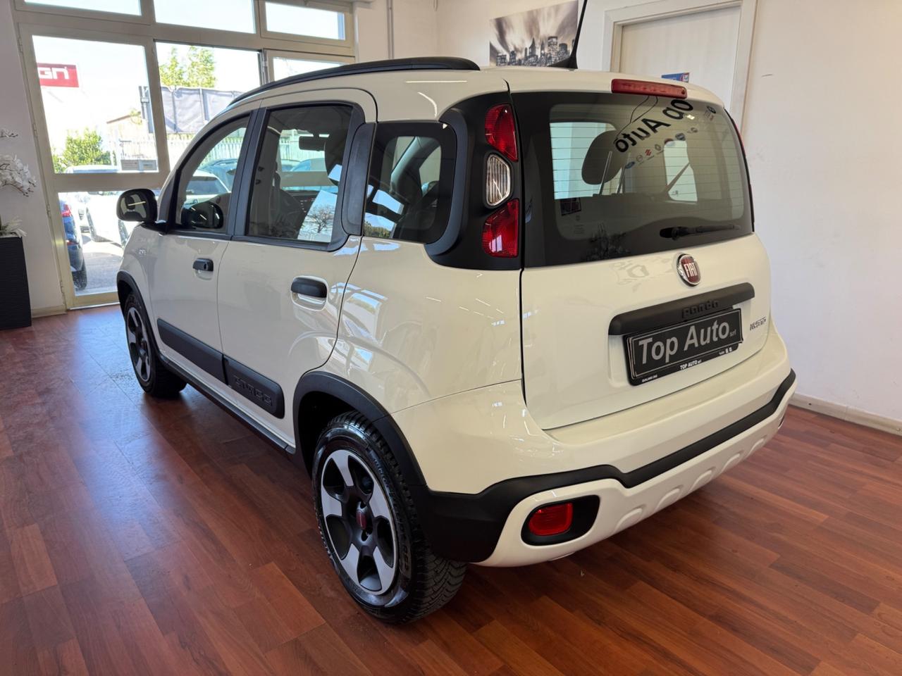 FIAT PANDA 1.0 FireFly S&S HYBRID CITY CROSS