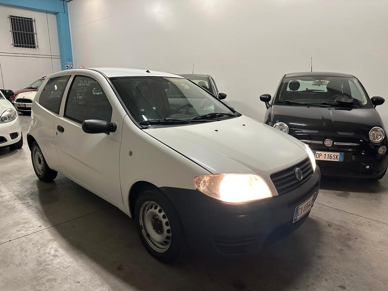 Fiat Punto 1.3 MJT 16V 3p. 2p.ti Van