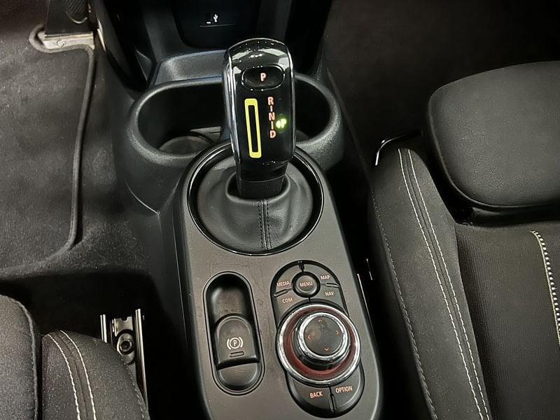 MINI Mini Full Electric Mini F56 2021 Full Electric Mini 3p Cooper SE Classic auto