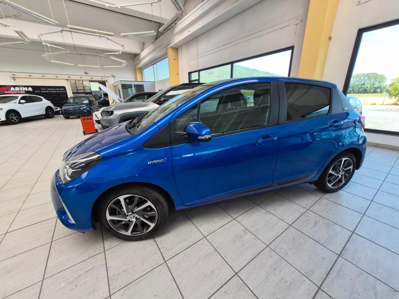 Toyota Yaris 1.5 Hybrid 5 porte Cool