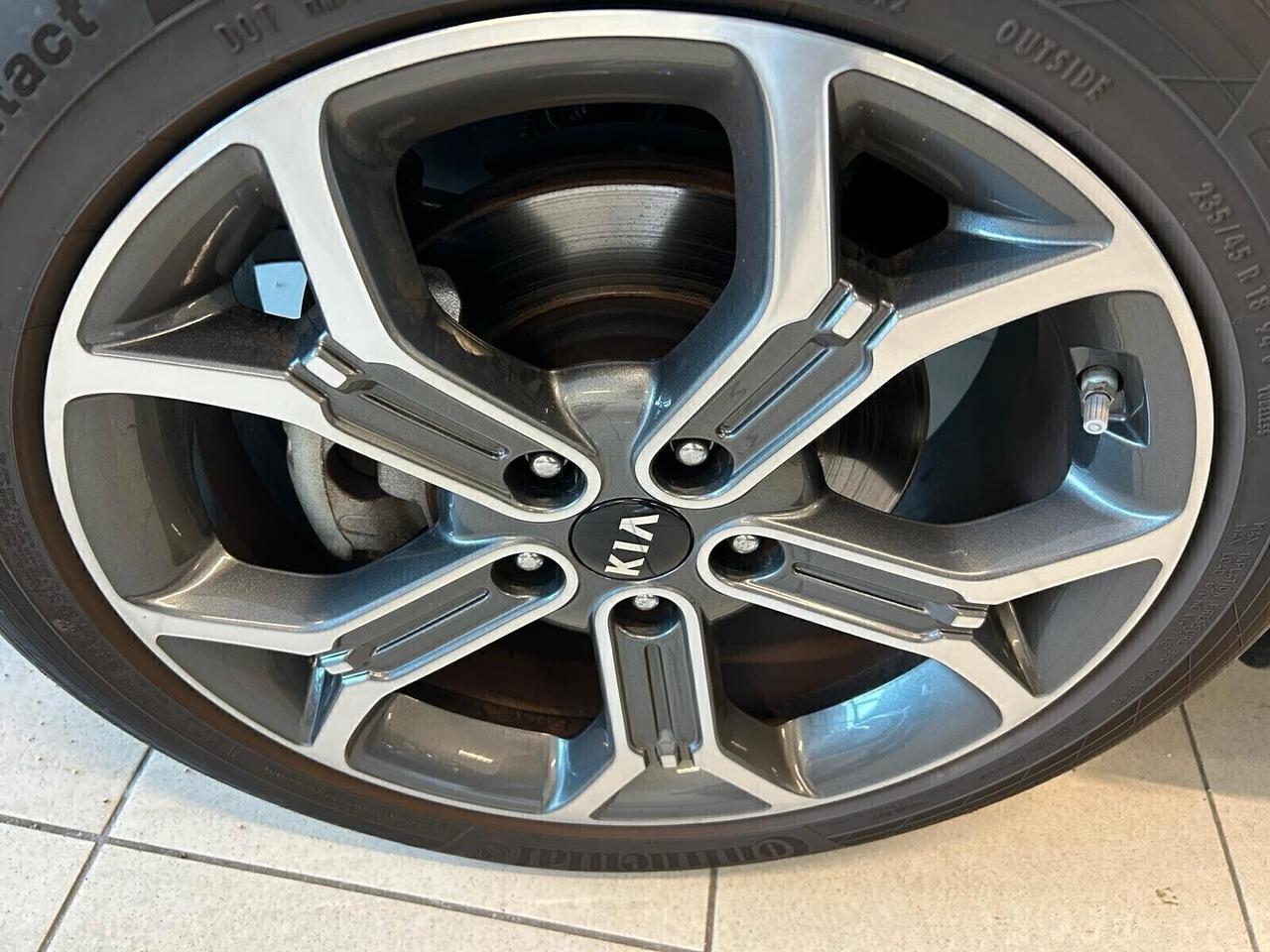Kia XCeed EVOLUTION 1.6 GDi PHEV DCT TETTO PELLE
