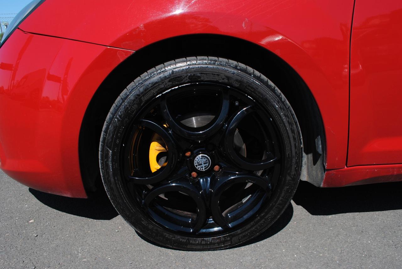 Alfa Romeo MiTo 1.3 JTDm-2 95 CV S&S Distinctive Sport Pack