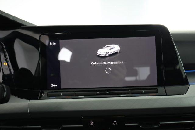 VOLKSWAGEN Golf Golf 1.0 eTSI EVO DSG Life