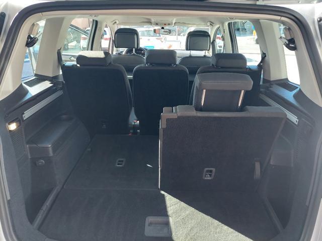 VOLKSWAGEN Touran 1.5 TSI ACT Business BlueMotion Technology