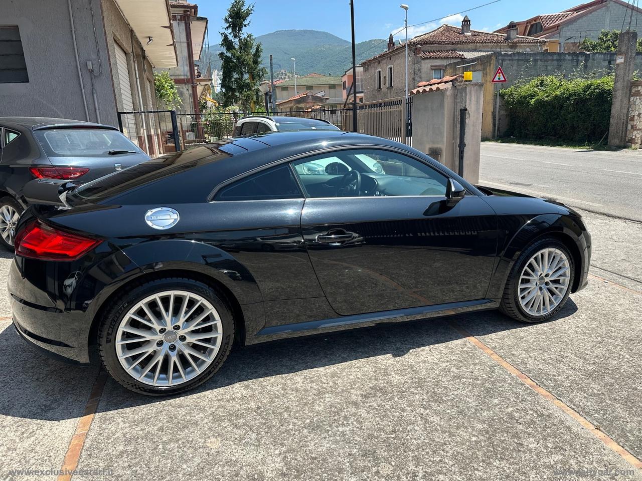 AUDI TT Coupé 2.0 TFSI S line