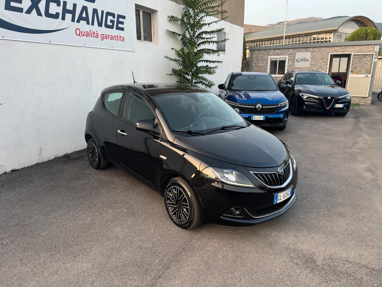 Lancia Ypsilon 1.0 FireFly 5 porte S&S Hybrid Gold