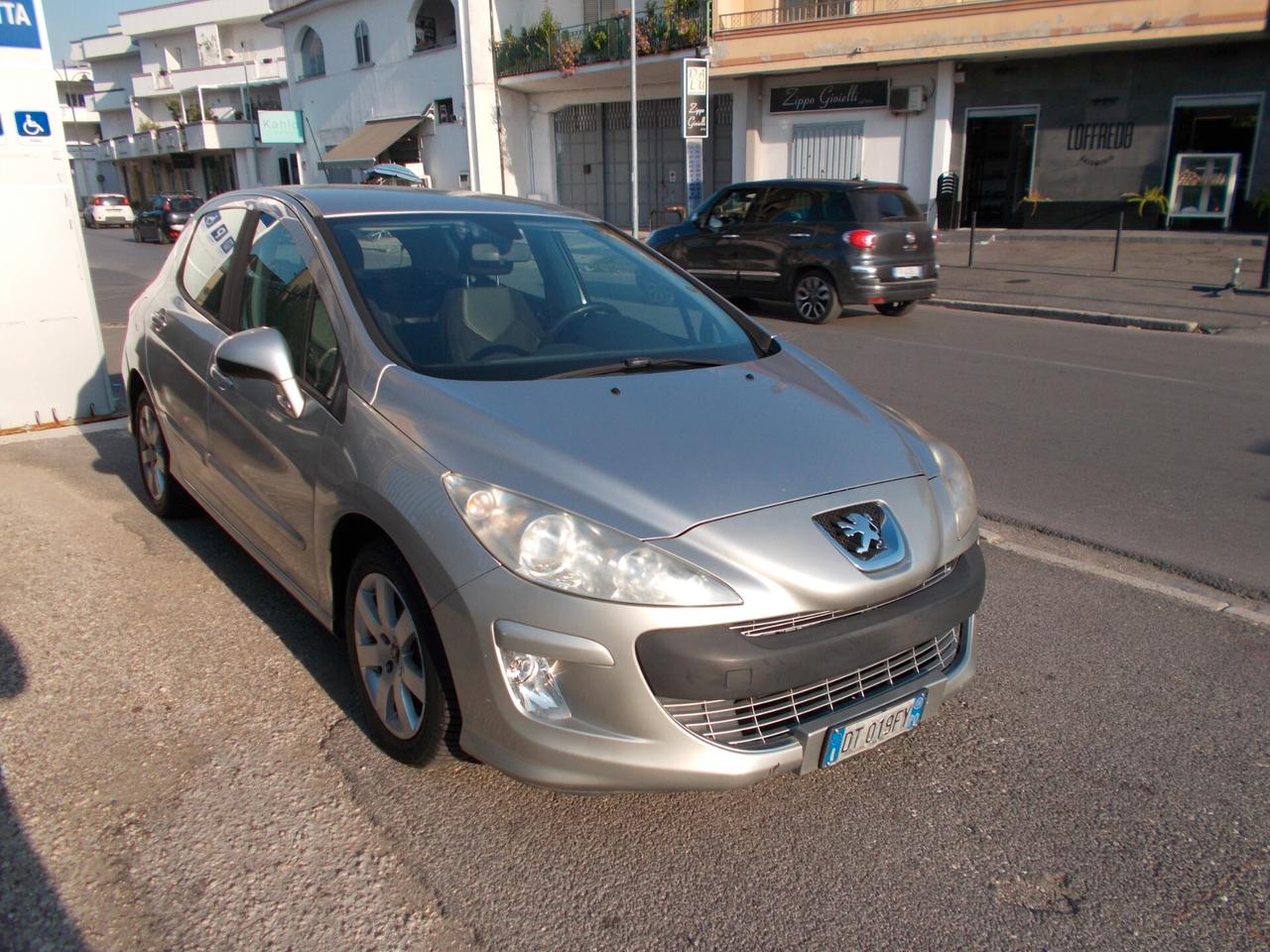 Peugeot 308 1.6 HDi 90CV 5p. Tecno
