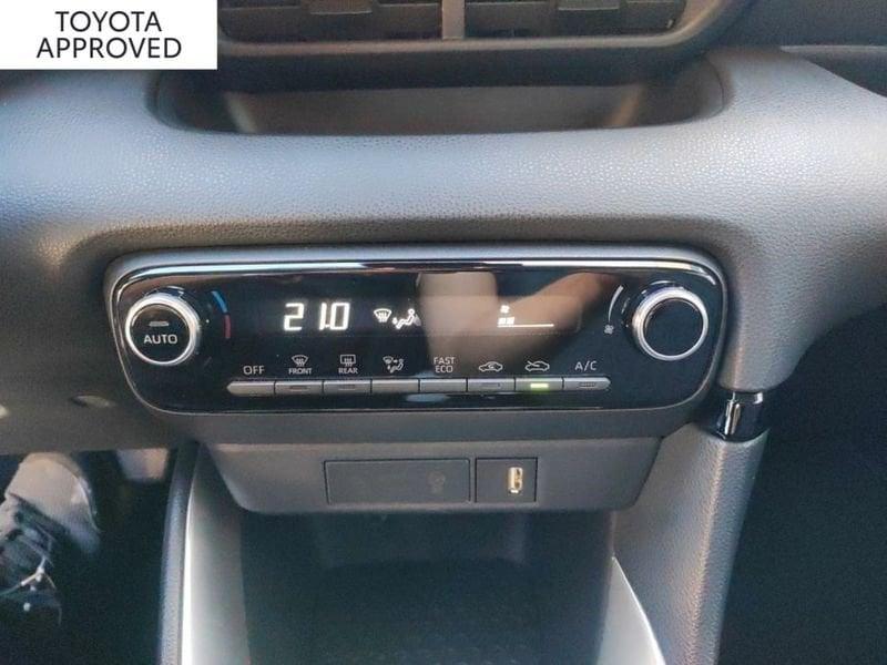 Toyota Yaris 1.5 HYBRID ACTIVE