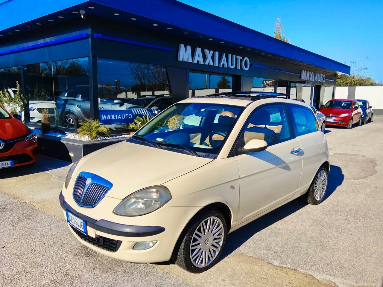 Lancia Ypsilon 1.3 Multijet 16V Platino