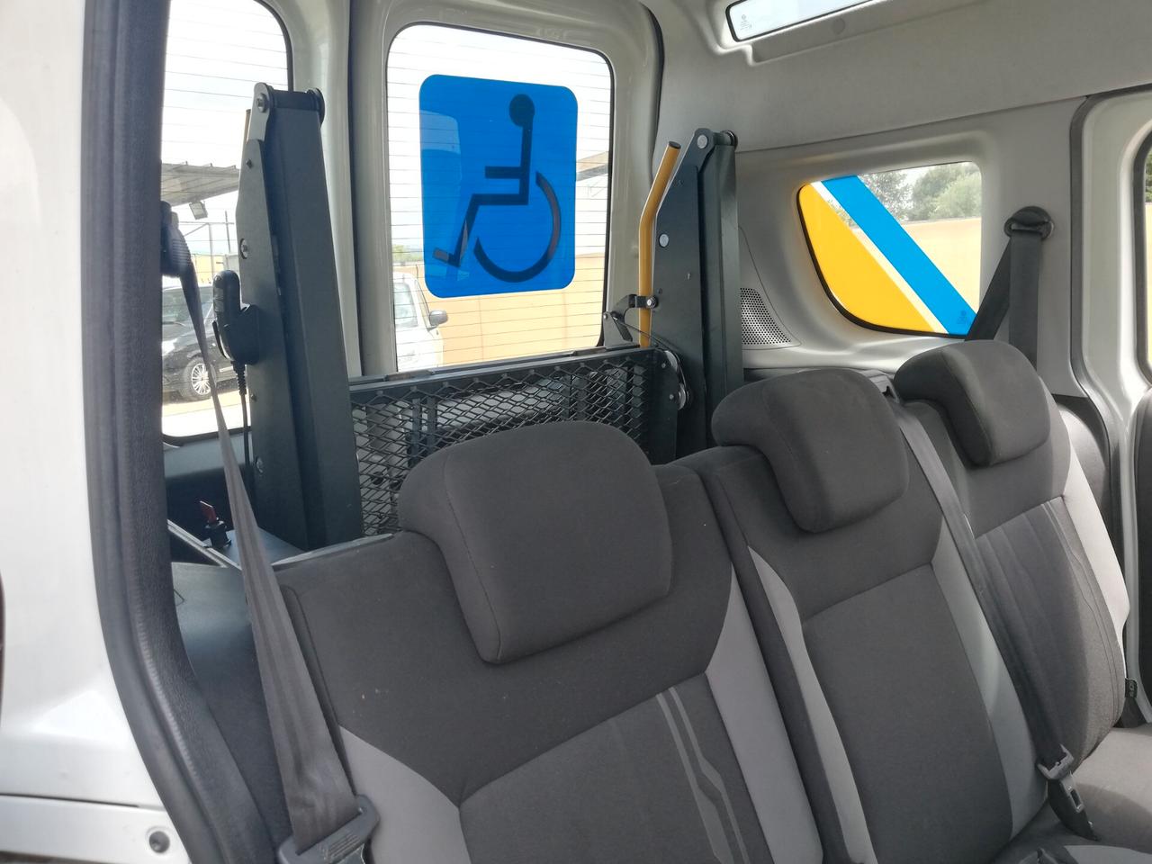 Fiat Doblo Trasporto Disabili
