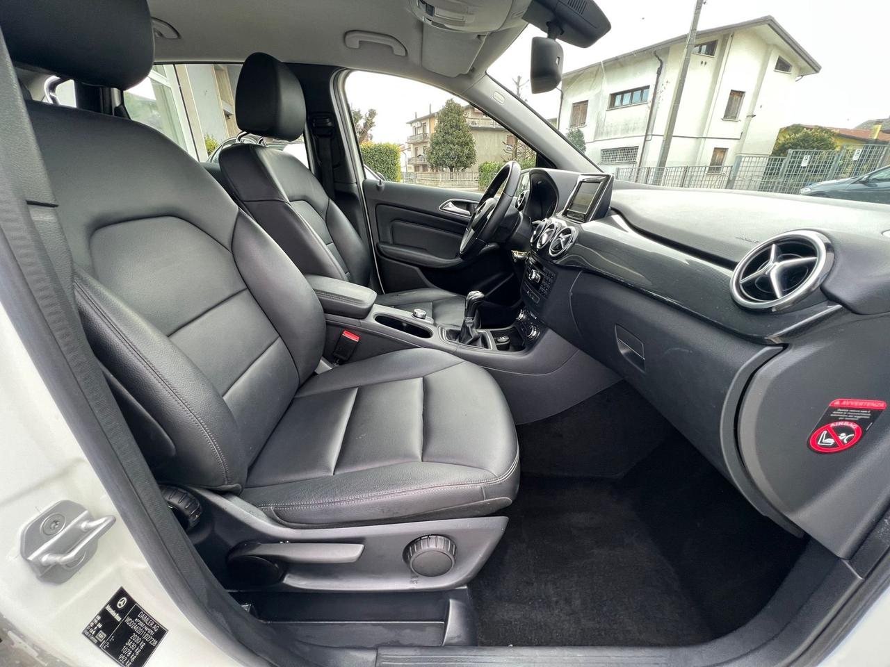 Mercedes-benz B 200 CDI BlueEFFICIENCY Premium