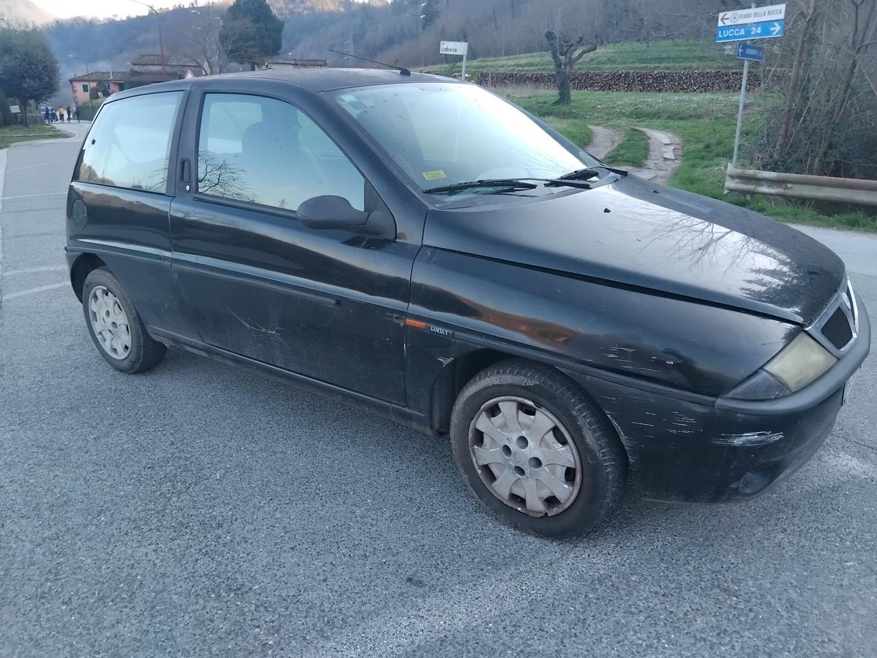 Lancia Y 1.2i cat LS