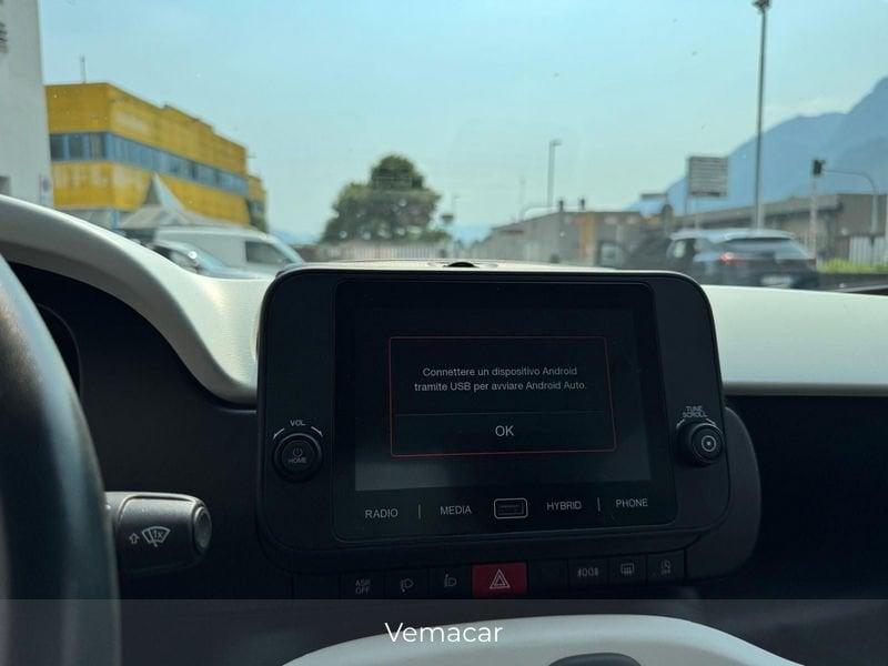 FIAT Panda 1.0 FFly 70cv Hybrid Pandina-RADIO BT CARPLAY-SOLO KM 20400!