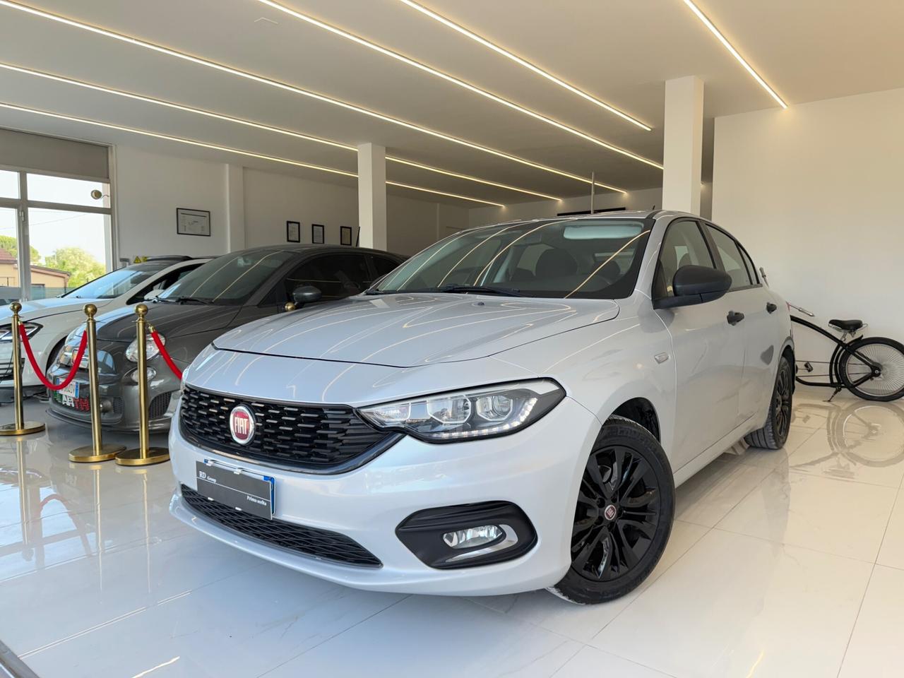 Fiat Tipo 5p 1.4 Lounge 95cv 1 proprietario ok neopatentati