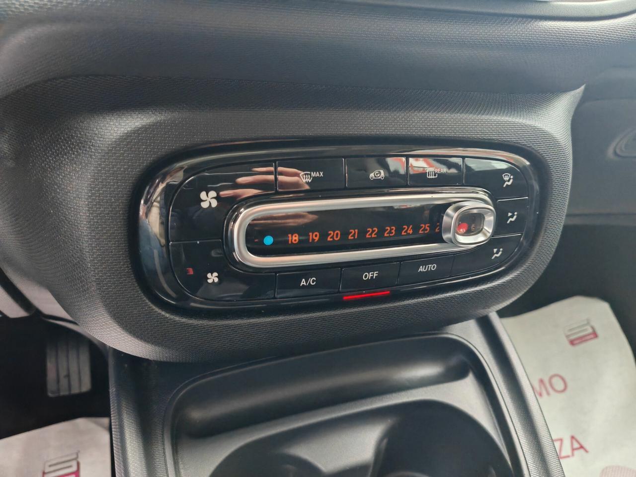 Smart Fortwo 1,0 benzina 10/2018 Cv70 automatica