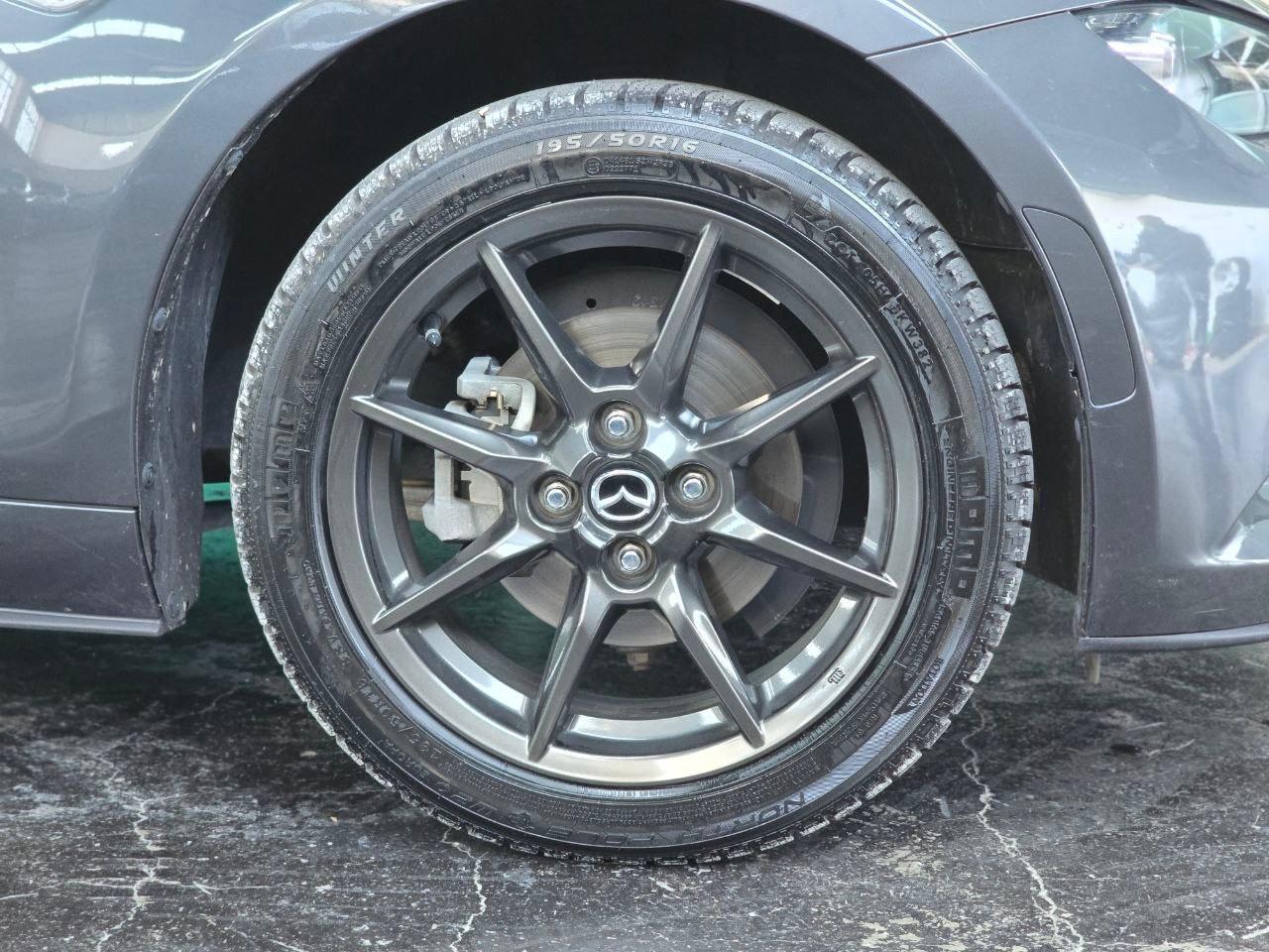 Mazda MX-5 1.5L Skyactiv-G Exceed