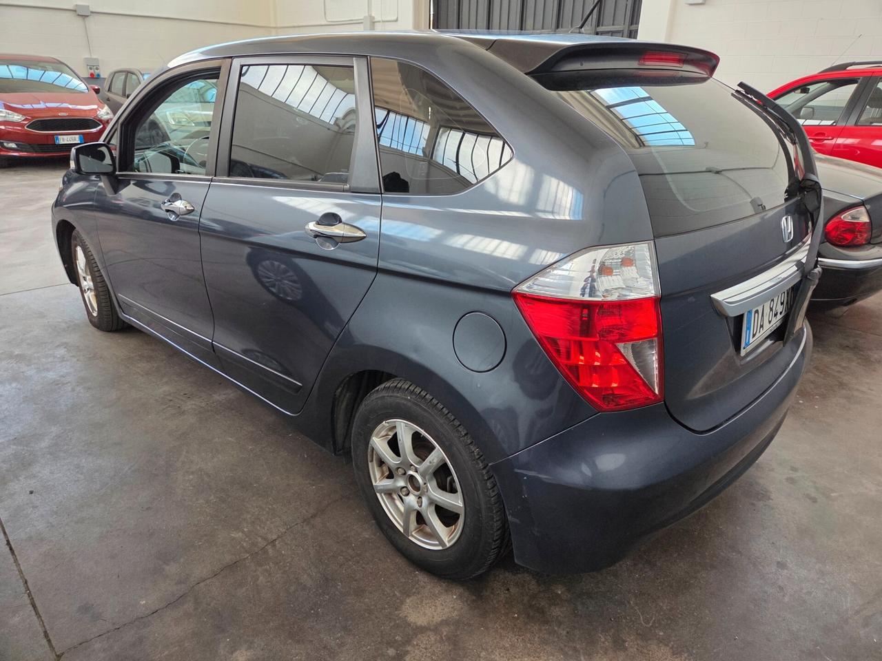 Honda FR-V 1.7 16V VTEC