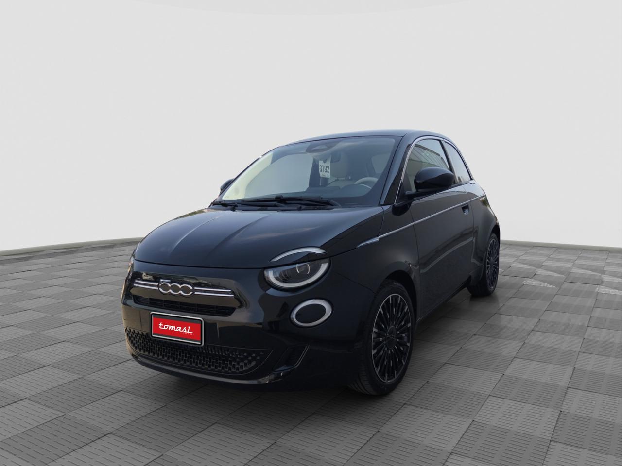 FIAT 500 (2020--->) 500 Berlina Hybrid La Prima